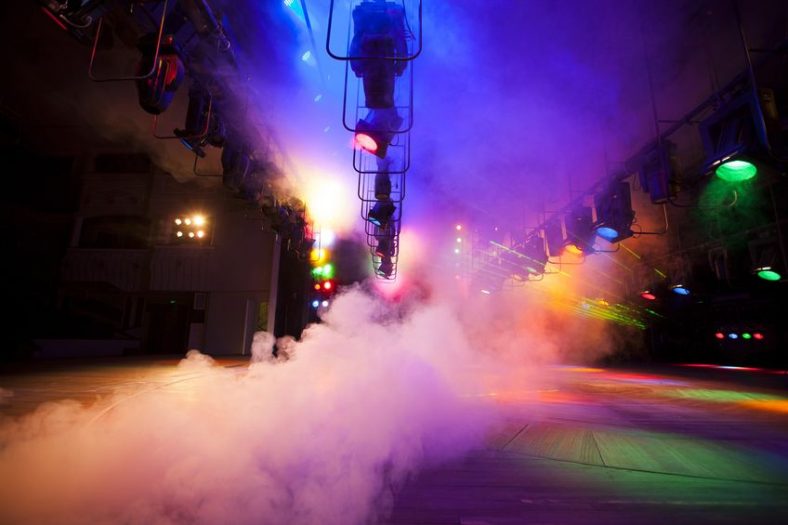 Features Considerations When Renting a Fog Machine-Adding Eerie and Exciting Effects